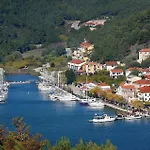 Four-bedroom In Skradin-dubavice Holiday home