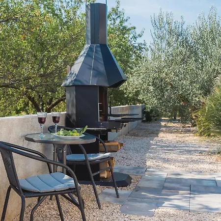 Four-bedroom In Skradin-dubavice Prázdninový dům Culisic