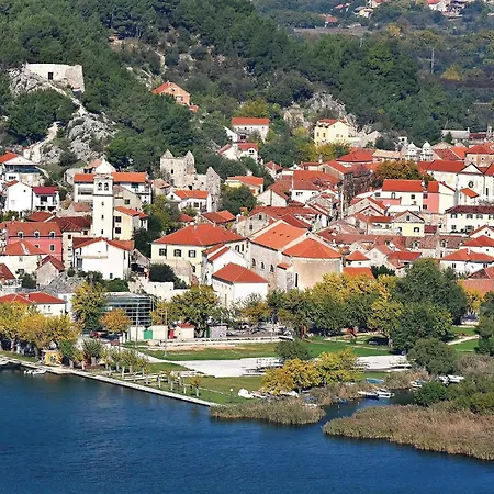 Four-bedroom In Skradin-dubavice Culisic