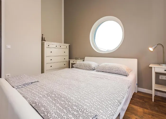 펜션 Four-bedroom In Skradin-dubavice Culisic